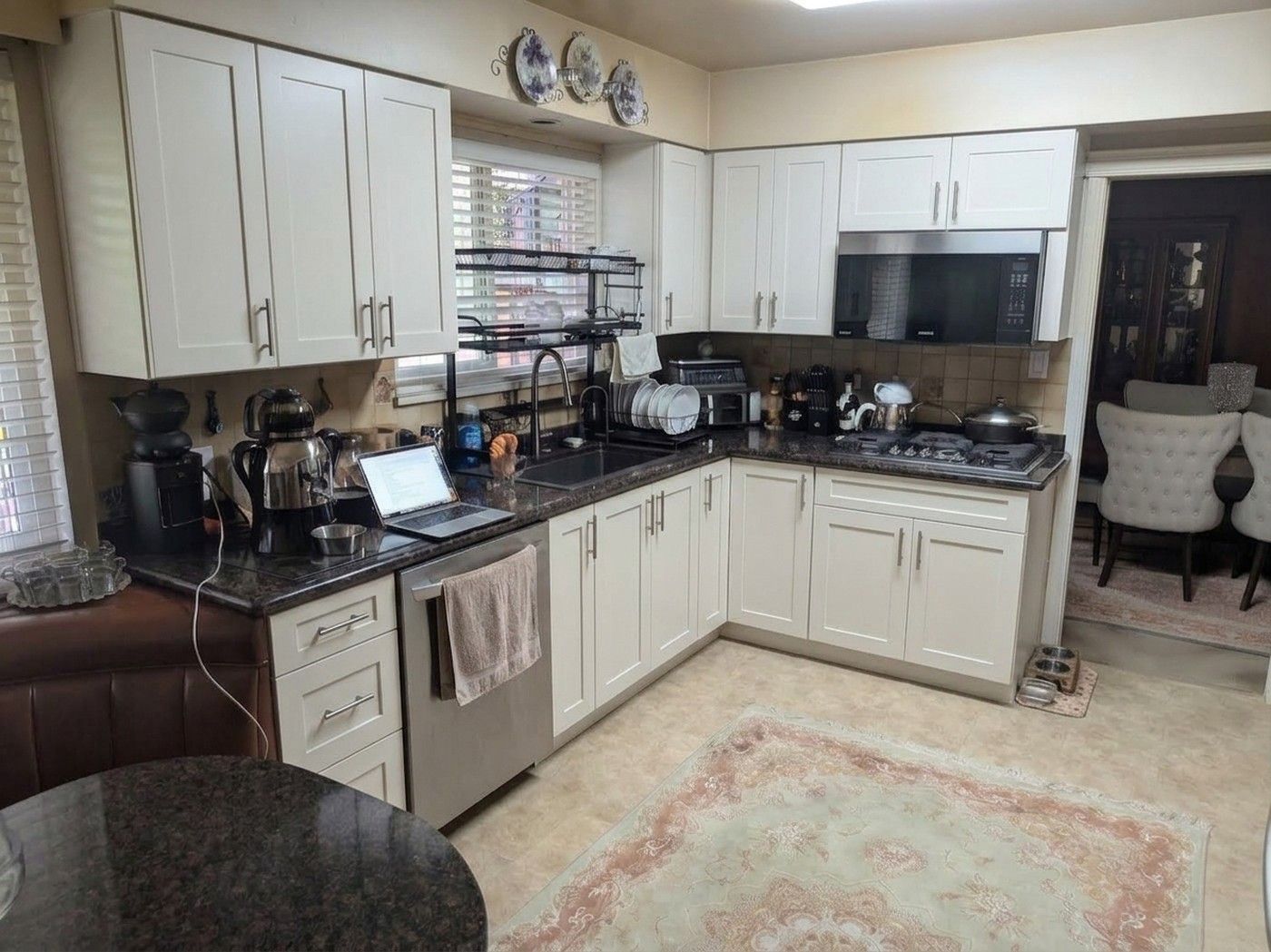 Cabinets and kitchens, after: Shaker, Warm White